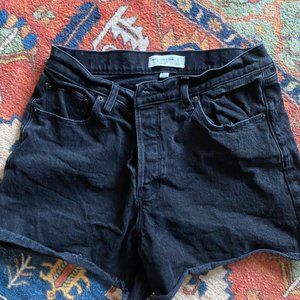 Abercrombie curve love high rise dad shorts